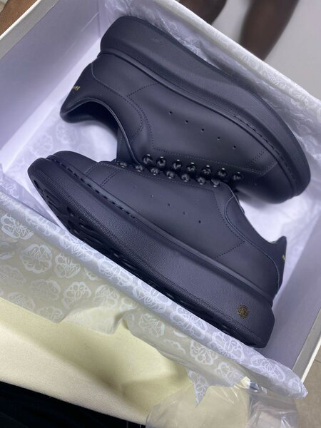 Original  Alexzanda mac Queen