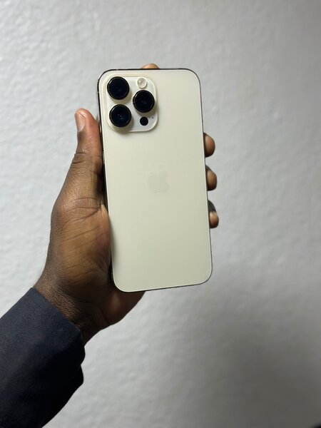 iPhone 14 pro max 128Go état 10/10