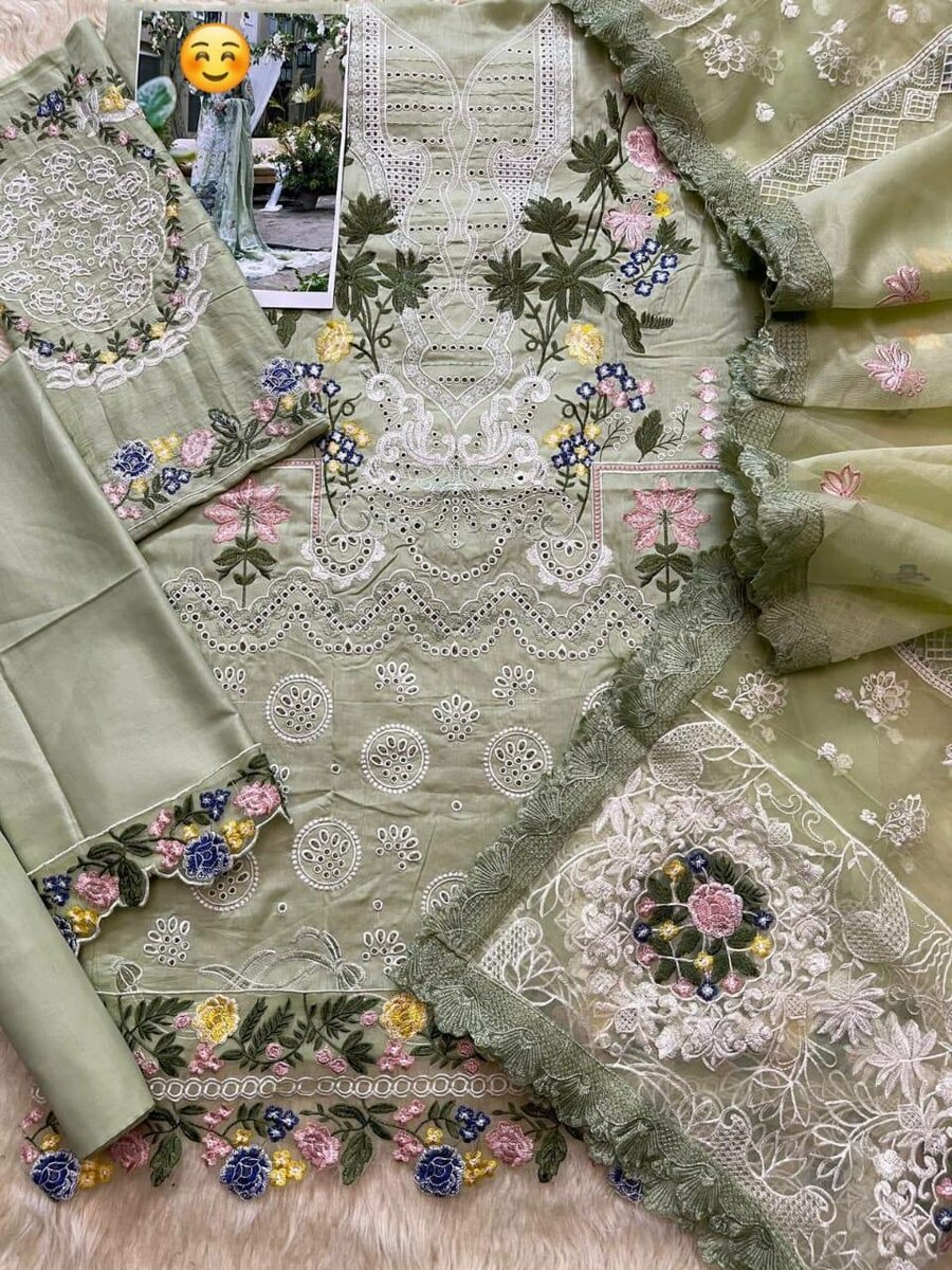 Maryam Hussain Lawn