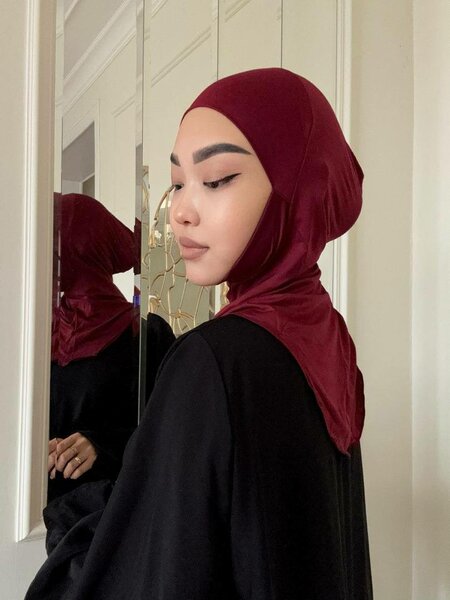 Подхиджабник прямой лоб