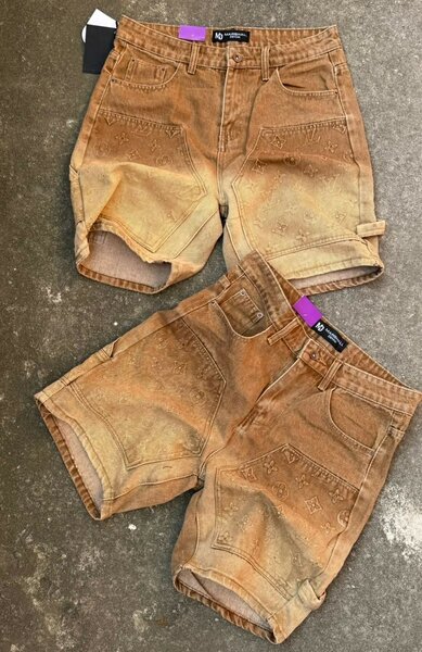 Shorts en denim délavé