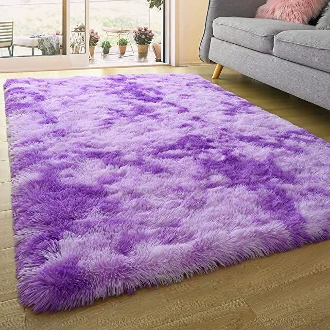 Fluffy carpet