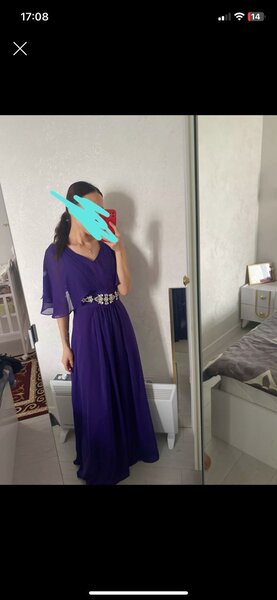 Вечернее платье