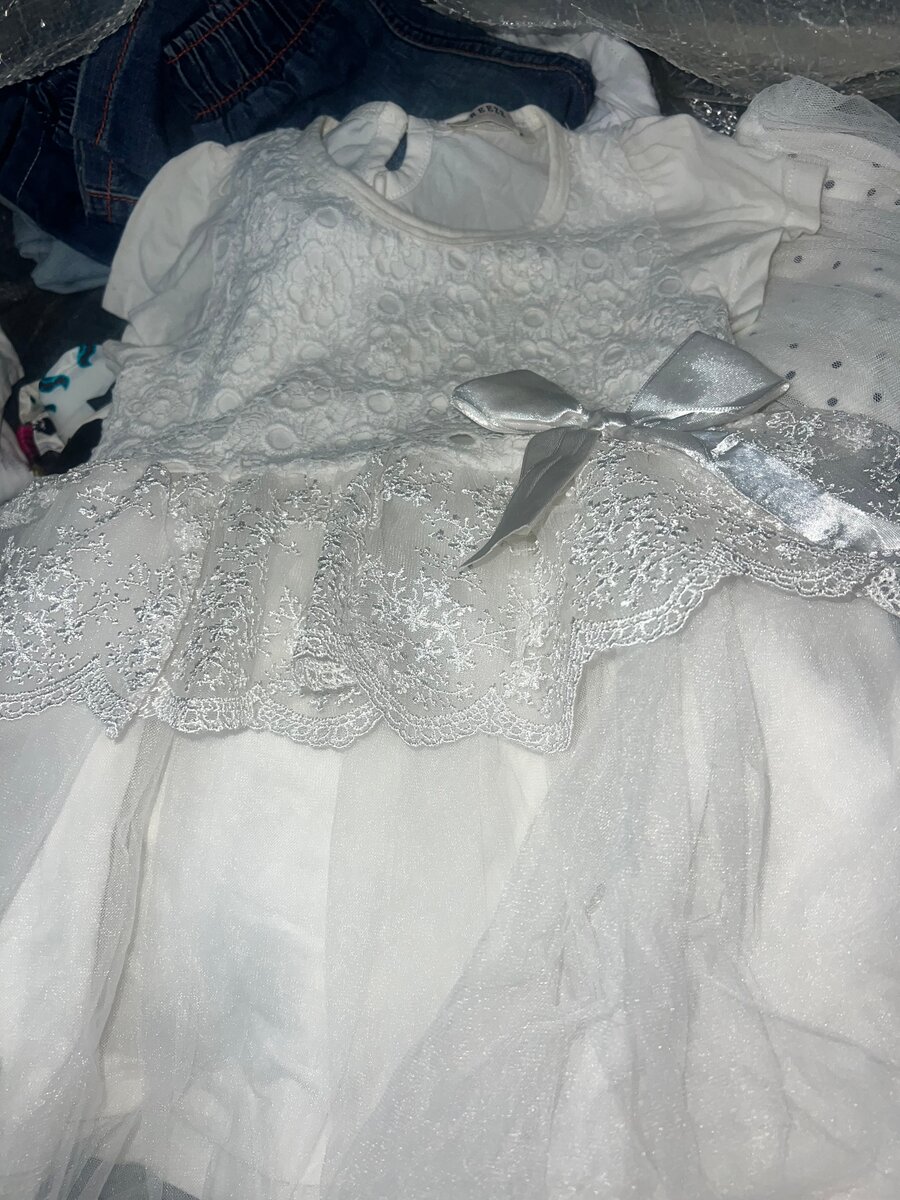 Robe de Fille en Dentelle Élégante