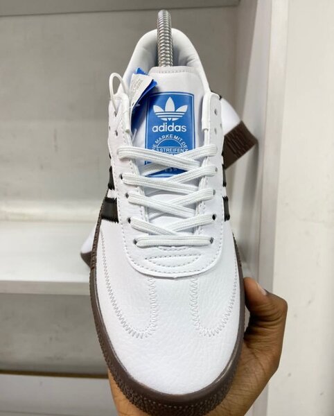 Adidas samba