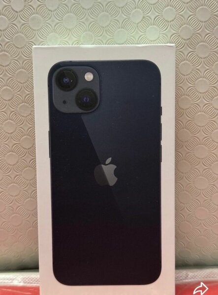 iPhone 13 Noir Minuit 128 Go