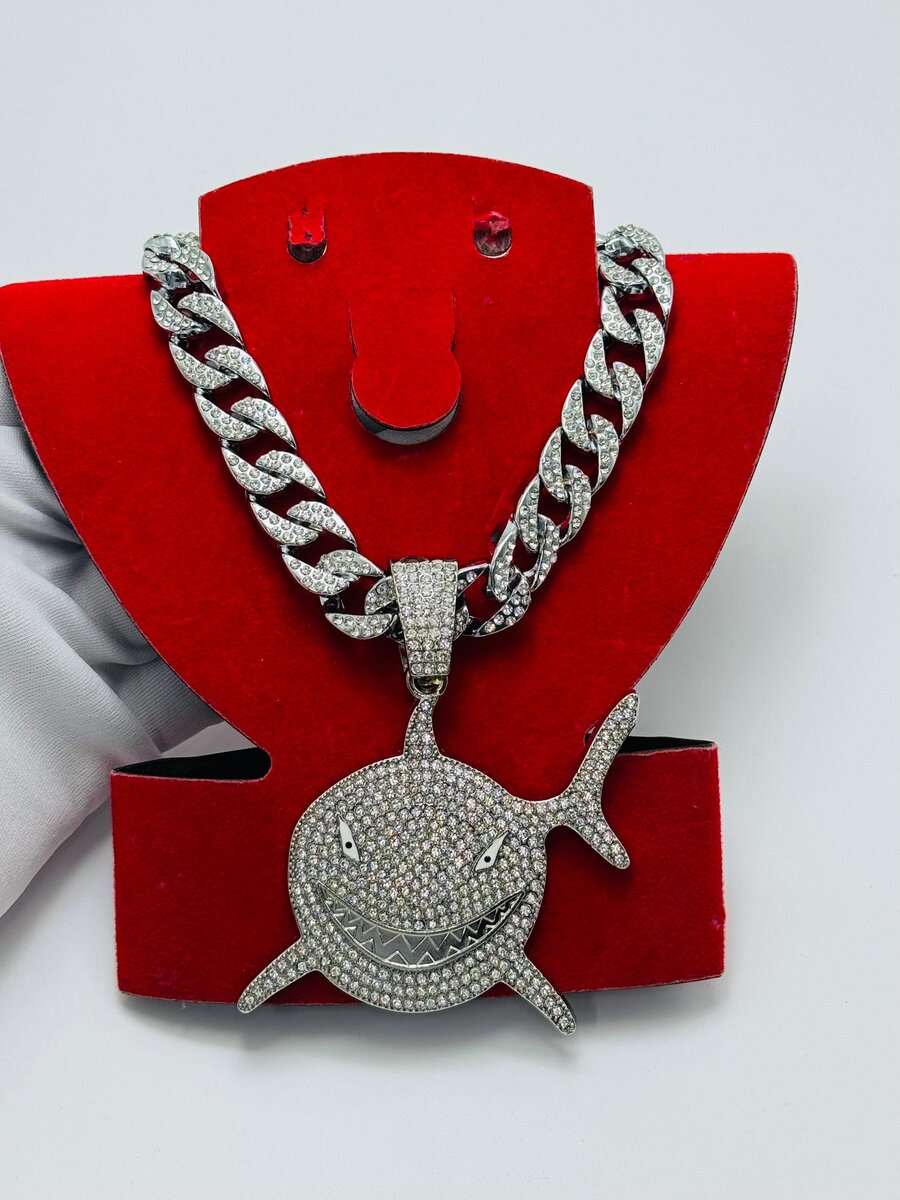 Collier pendentif zircon brillant