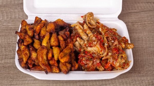 Délice Plantain Poulet Épicé