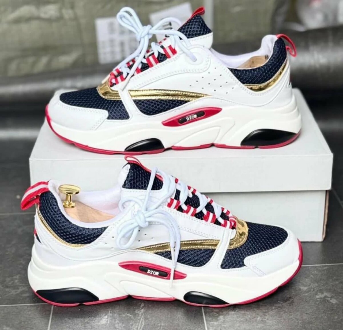 Sneakers tendance multicolores