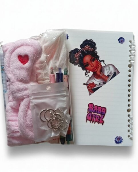 Cahier et serre tête de skinca