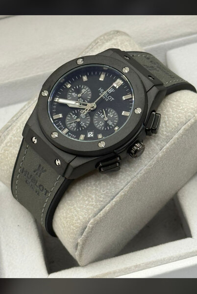 Montre homme chronographe élégante