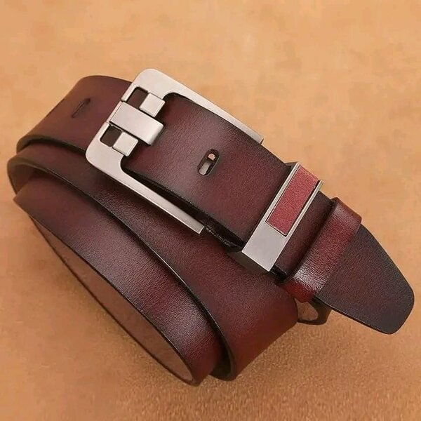 Ceinture en cuir élégante homme