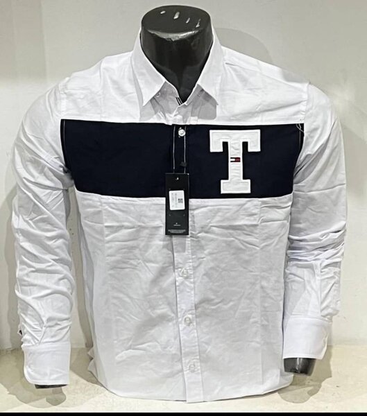 Chemise élégante à motif T