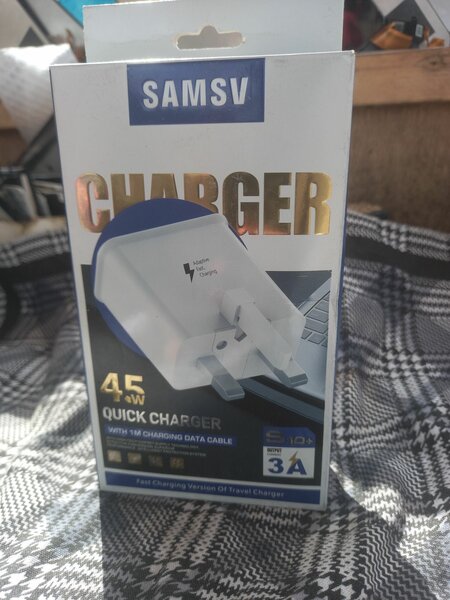Samsung fast charger 45w