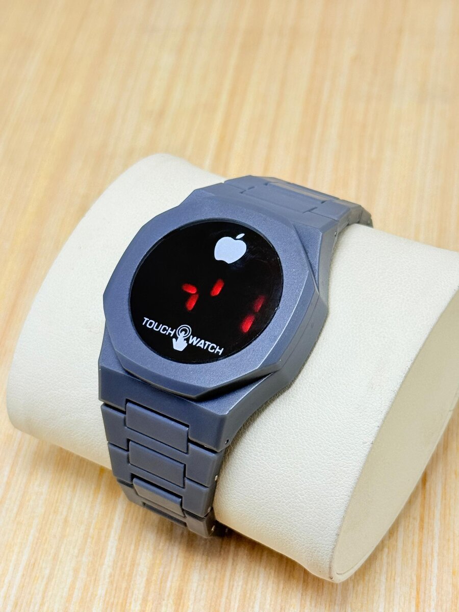 Montre LED tactile moderne