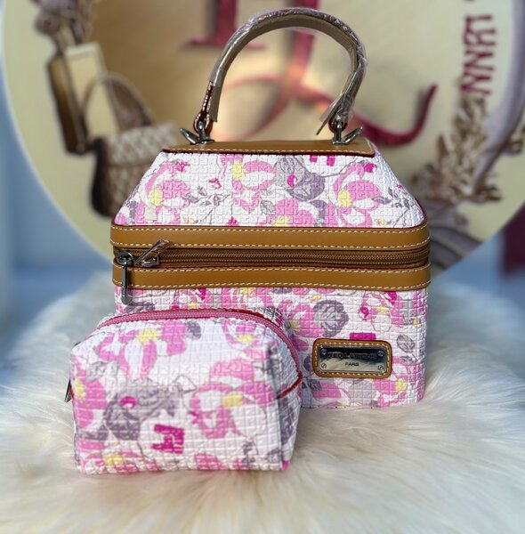 Coffret maquillage floral chic