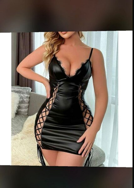 Robe en cuir sexy élégante