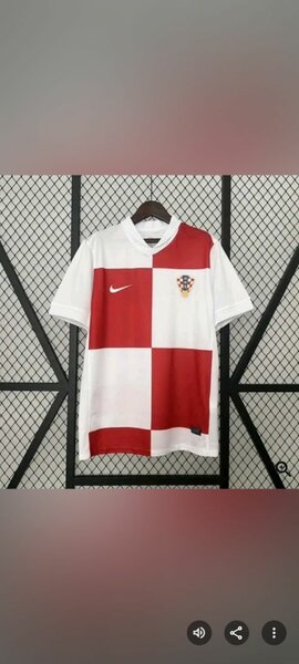 Maillot de football rouge et blanc