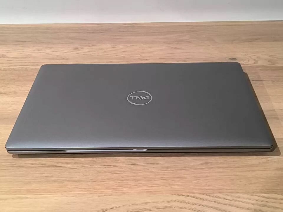 DELL LATITUDE 5520