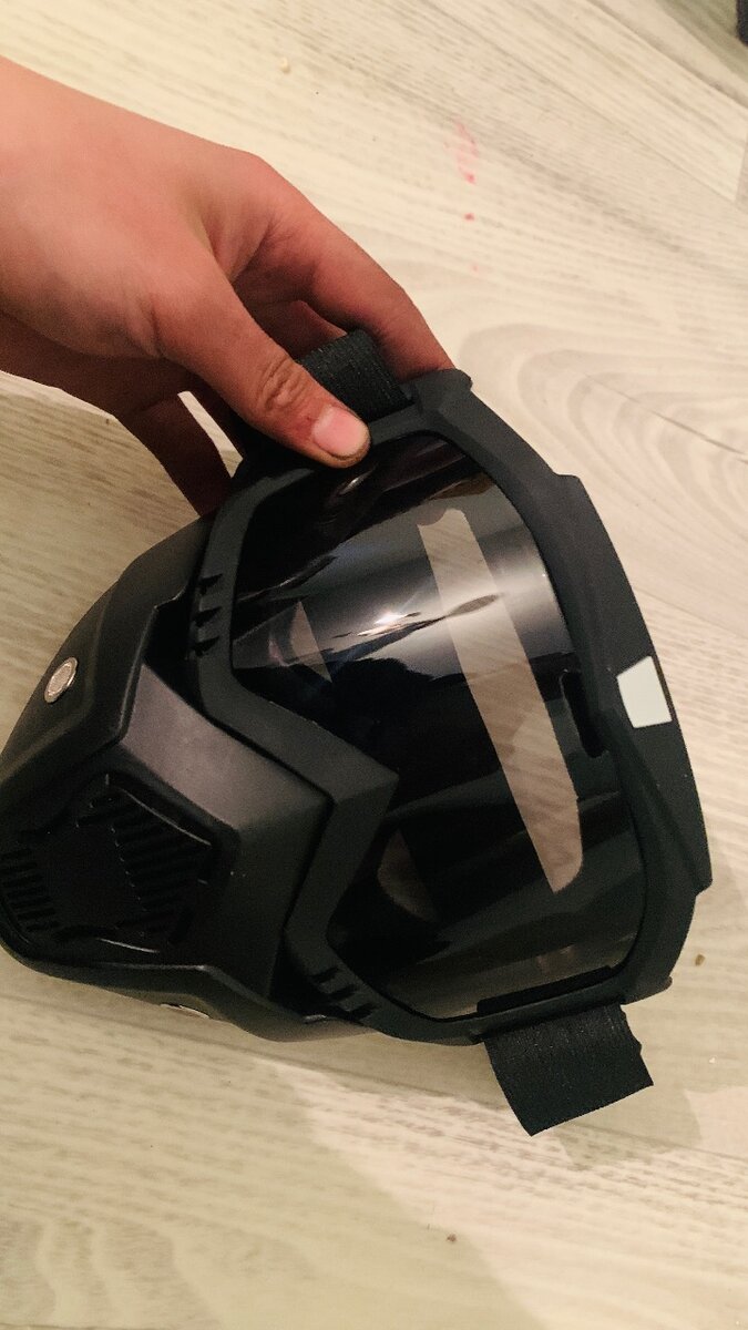 Шлем маска перчатки