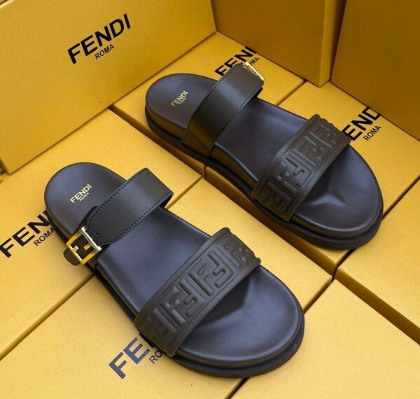 Sandales Fendi Logo Homme