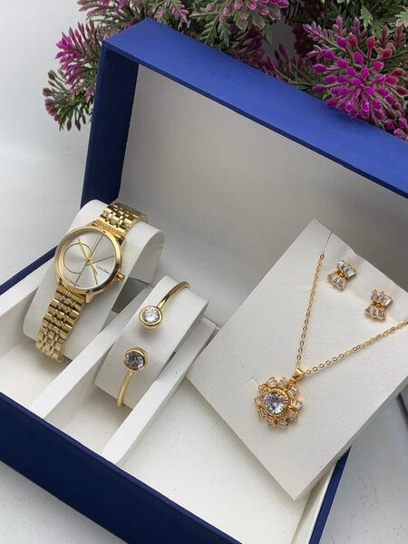 LADIES SET DW, HERMES WATCH WITH BRACELET AND EARRINGS