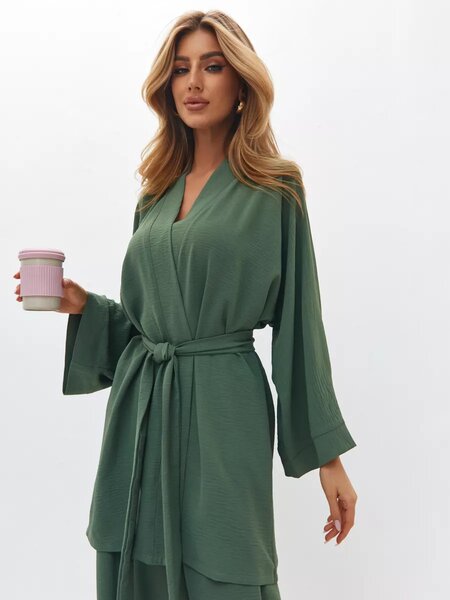 Двойка для дома и прогулок в хакки цвете