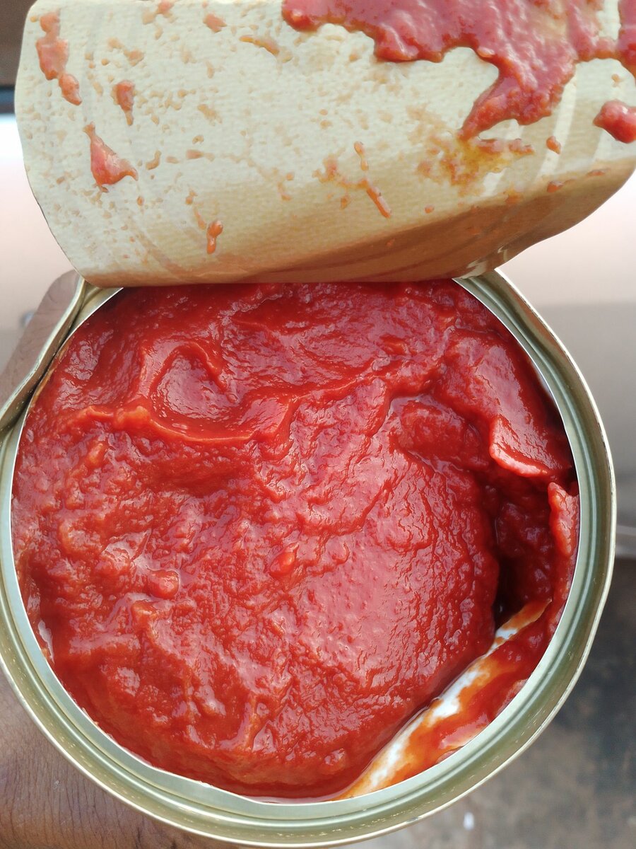 Harir tomato paste from Uk