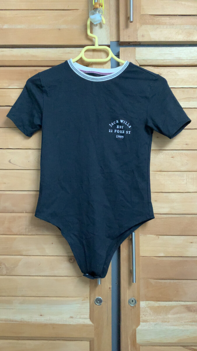 Body femme élégant