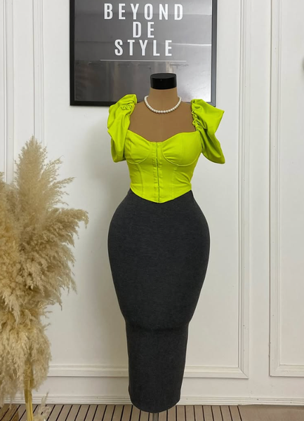 SHEIN LEMON HOOK & EYE TOP