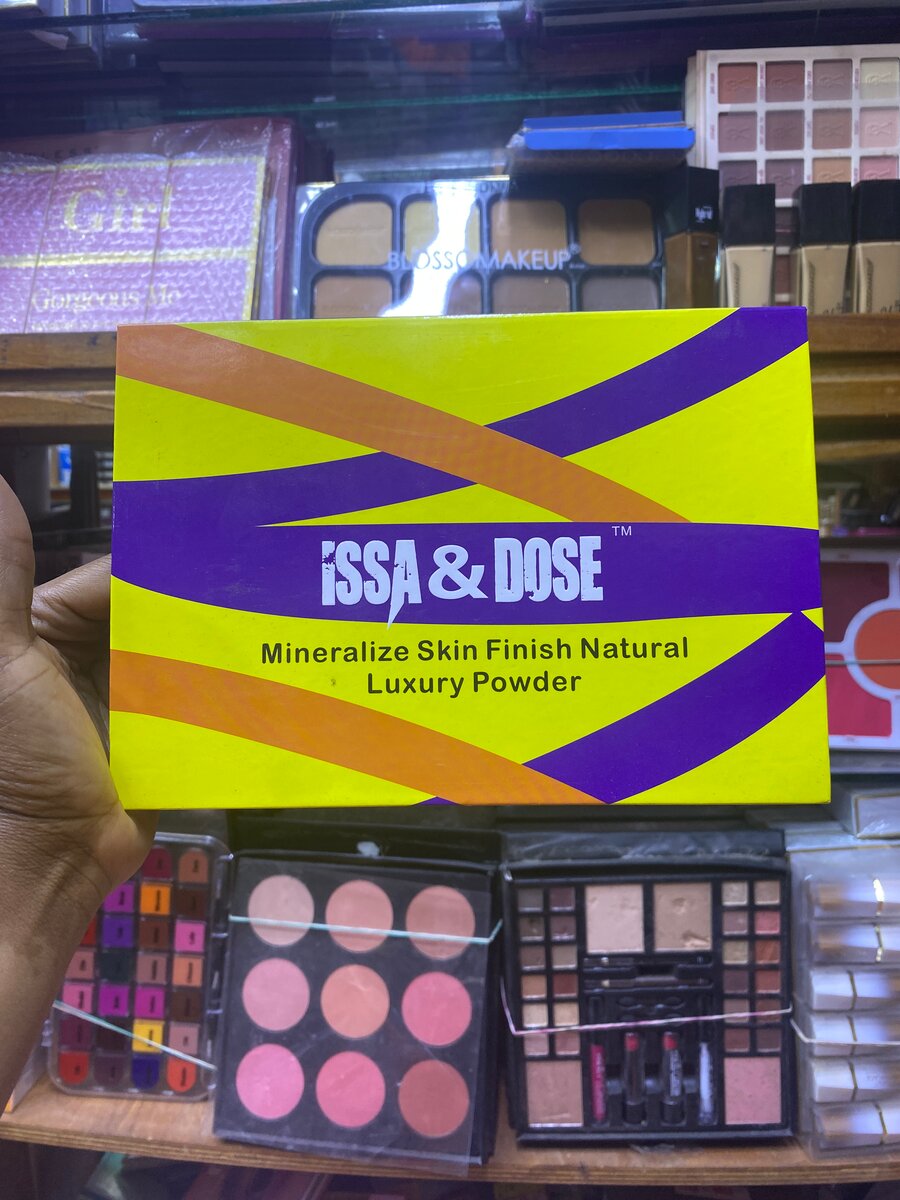 Poudre Minérale Teintée Luxe