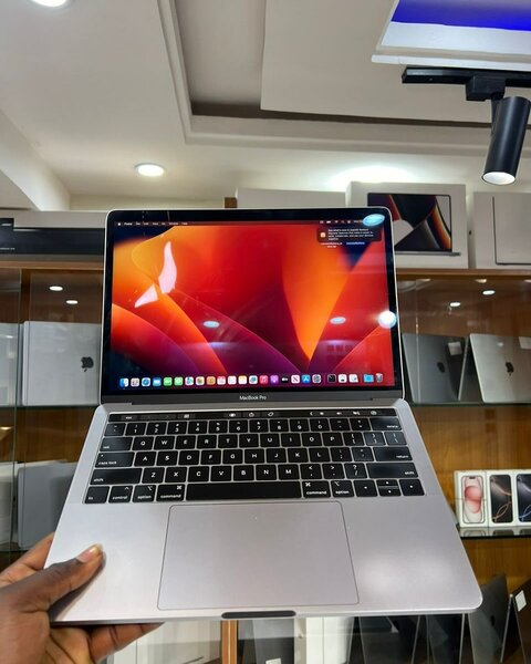 2018 MACBOOK PRO