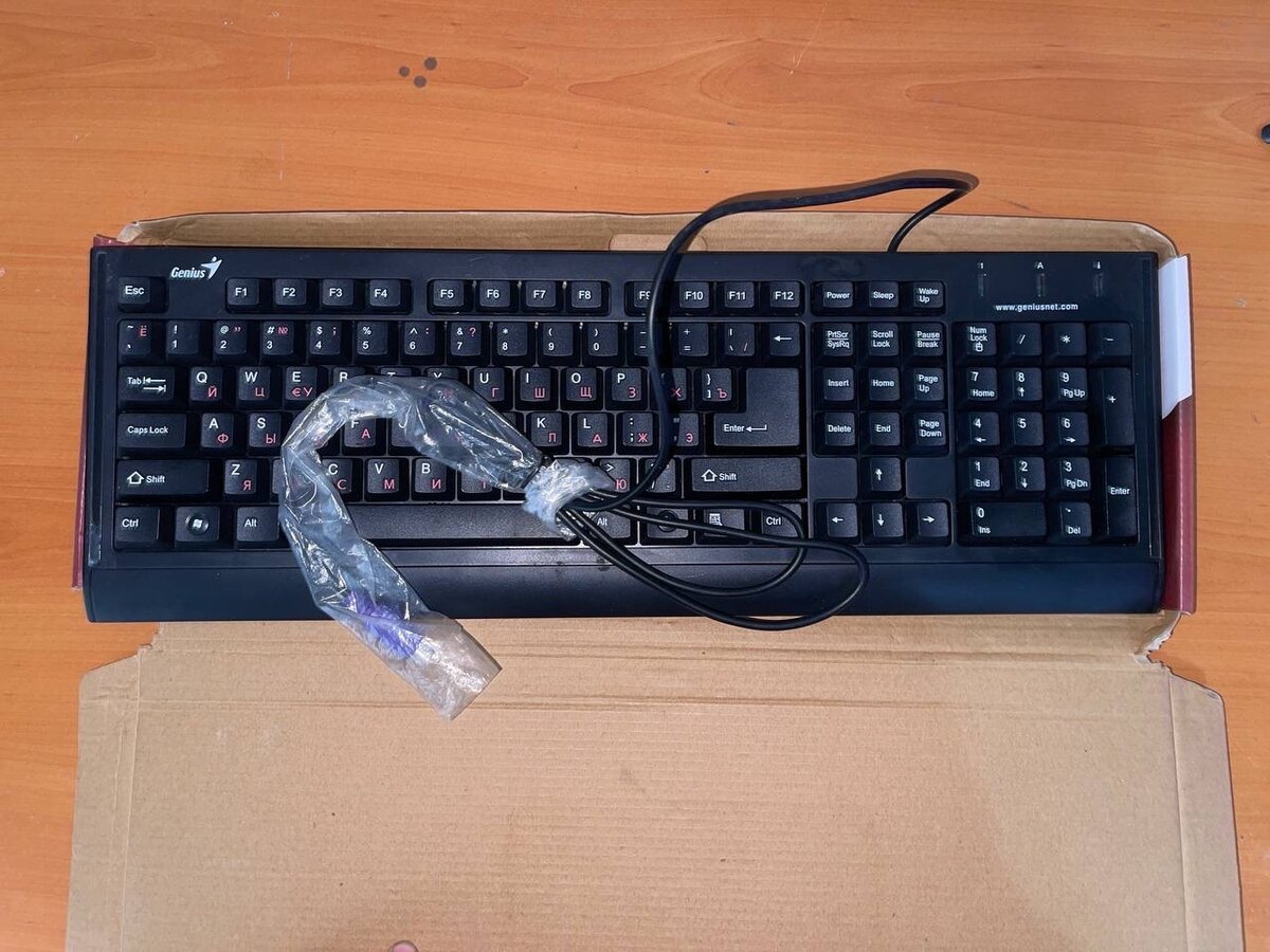 Клавиатура Genius