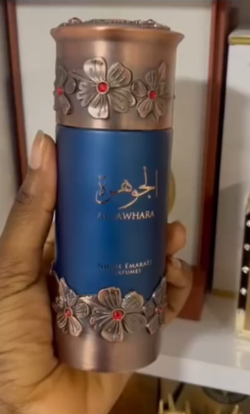 Lattafa Niche Emarati Al Jawhara 🔥🔥🔥  Literally one of my favs from 2024 and now I’ve decided to put you guys on‼️  This is an embodiment of luxury! If you want to confuse your enemies then get one of these