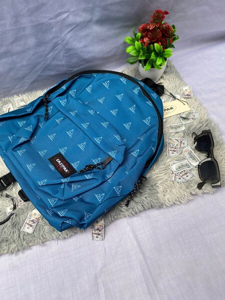 Sac à dos bleu tendance