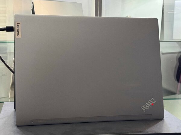 Lenovo Thinkpad X13