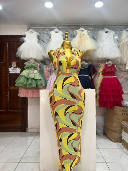 Robes élégantes et modernes