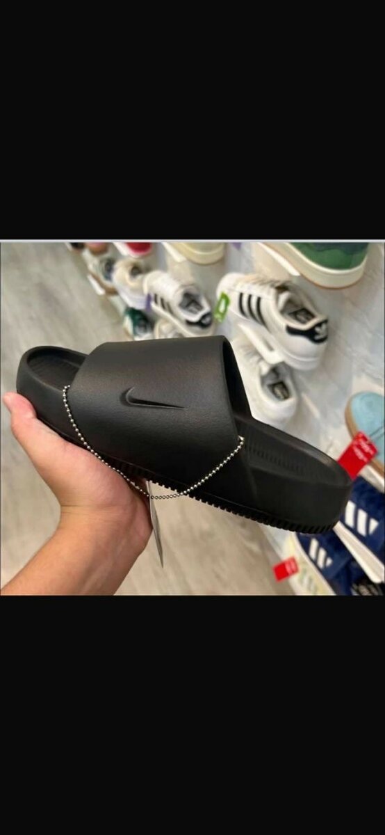 Claquette confortables noires