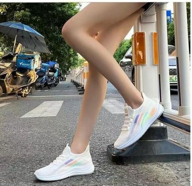 Colors sneakers