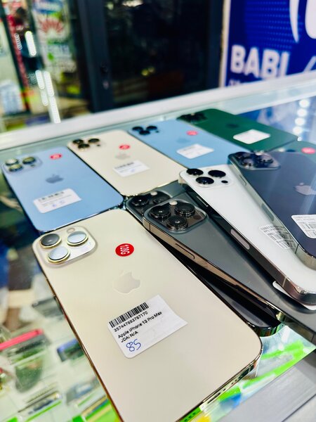 iPhone 13pro Max 128GB Quasi-neufs