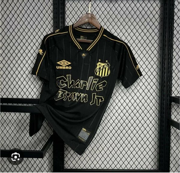 Maillot de football noir Umbro