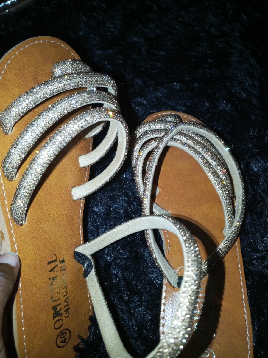 Sandales strass fermées