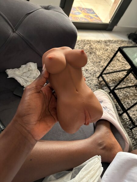 Poupée sexuelle