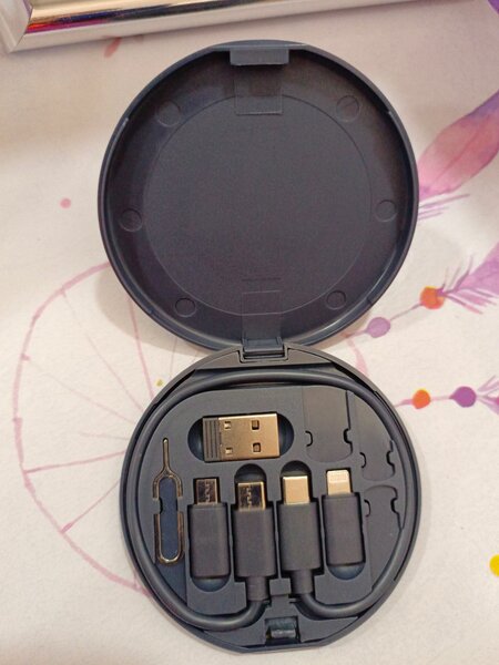 Coffret a chargeur + boitier