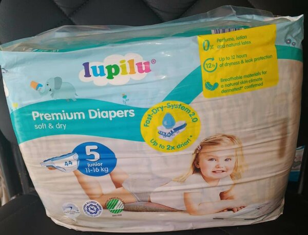 Couches Premium Junior 11-16Kg