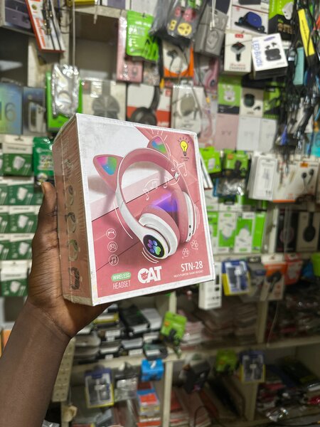 Casque sans fil oreilles chat