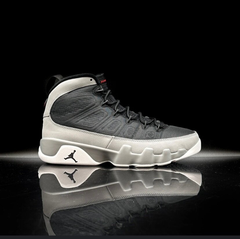 Air Jordan 9