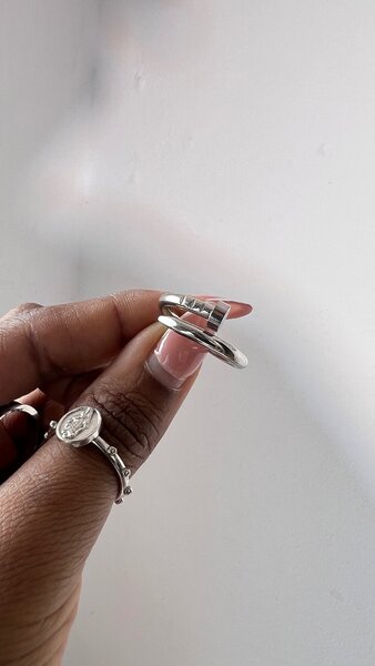 Bague en argent élégant