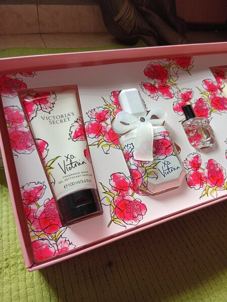 Victoria's Secret perfumes
