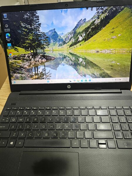 HP laptop 15s